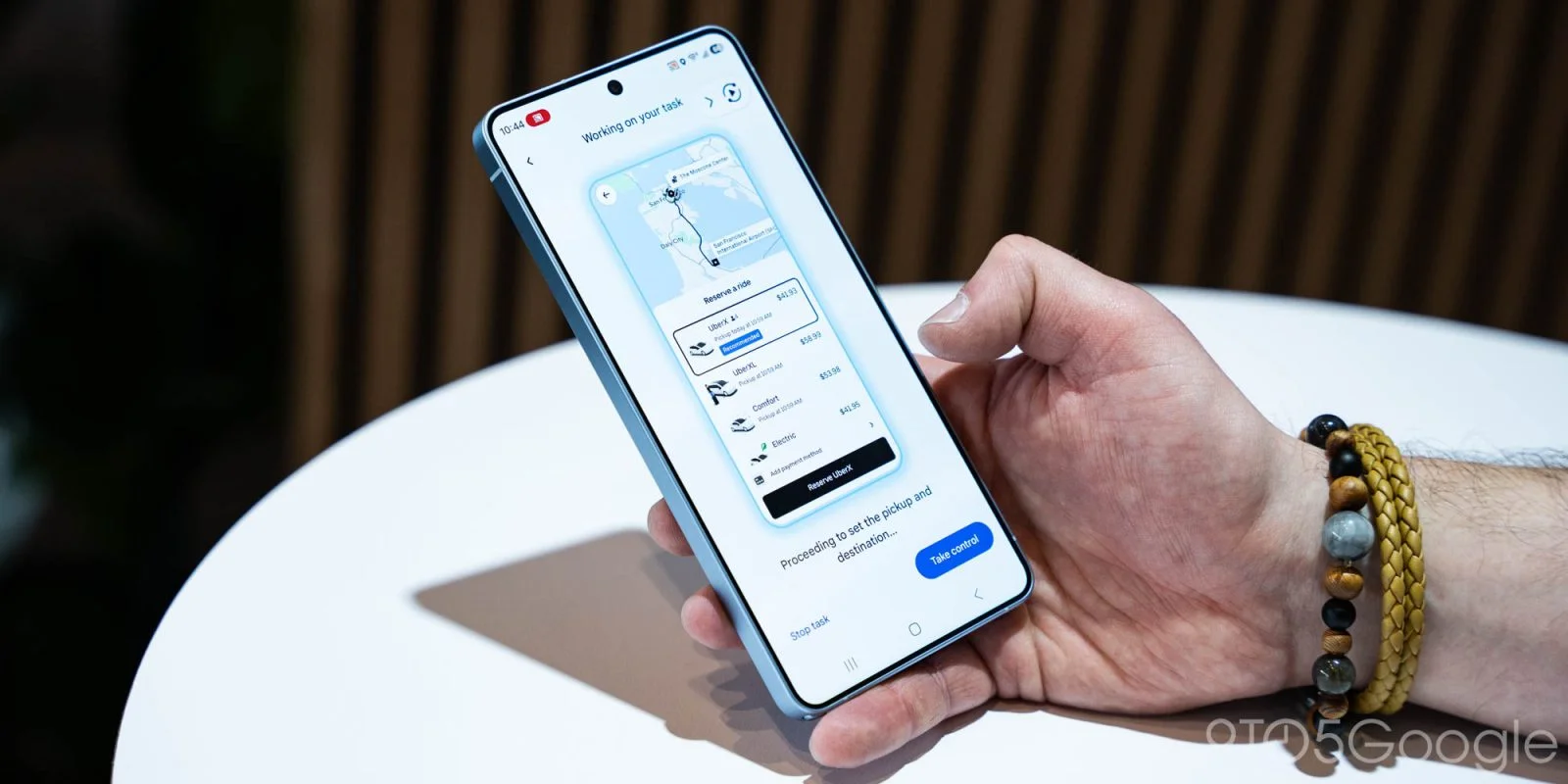 Pixel 10 Series Gets Gemini's New Screen Automation Feature